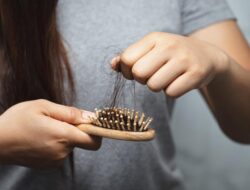 5 Kesalahan yang Harus Dihindari Saat Merawat Rambut Basah