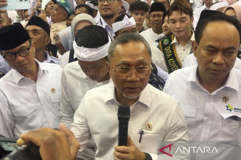 Menteri Koordinator Bidang Pangan Zulkifli Hasan