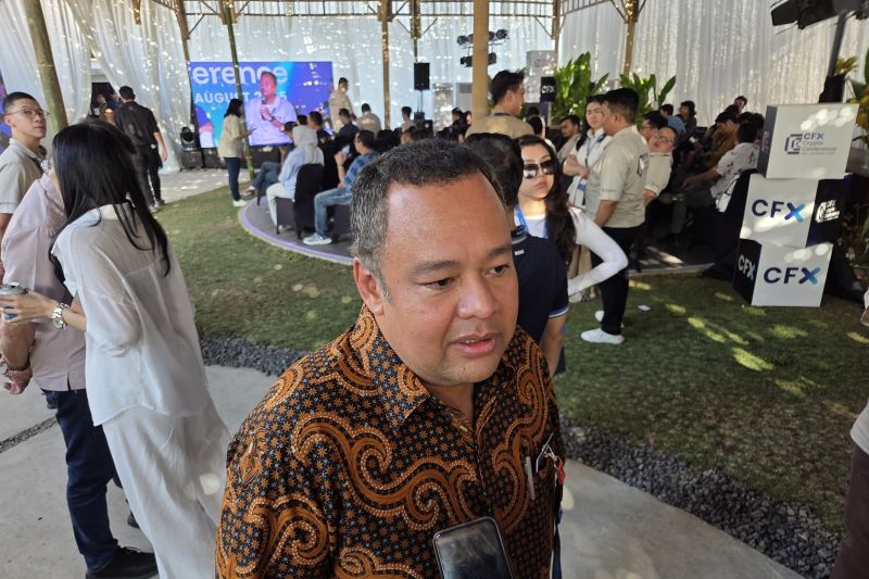 Wakil Ketua Komisi XI DPR RI Mohamad Hekal saat ditemui awak media, di Tabanan, Bali, Kamis (21/8/2025).