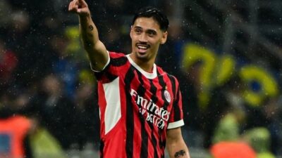 Tijani Reijnders saat masih berseragam AC Milan