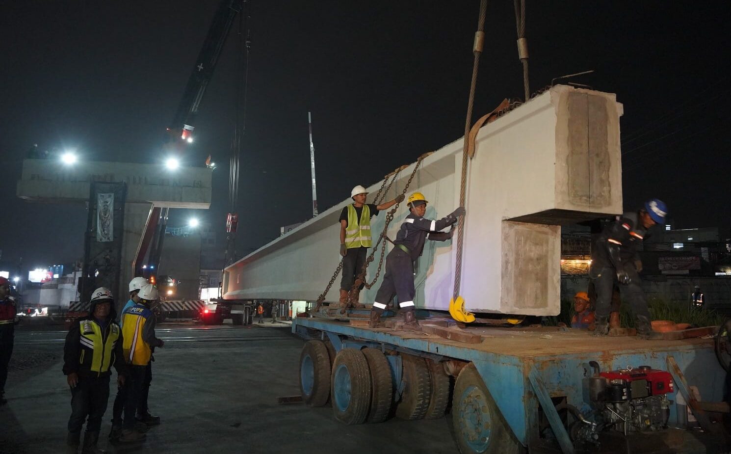 Proses Pembangunan Flyover Nurtanio