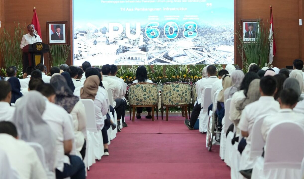 Menteri PU, Dody Hanggodo saat hadiri peringatan Hari Anti Korupsi Sedunia (Hakordia) 2025 yang digelar di Ruang Serbaguna Kementerian PU, Jakarta, Senin (15/12/2025).