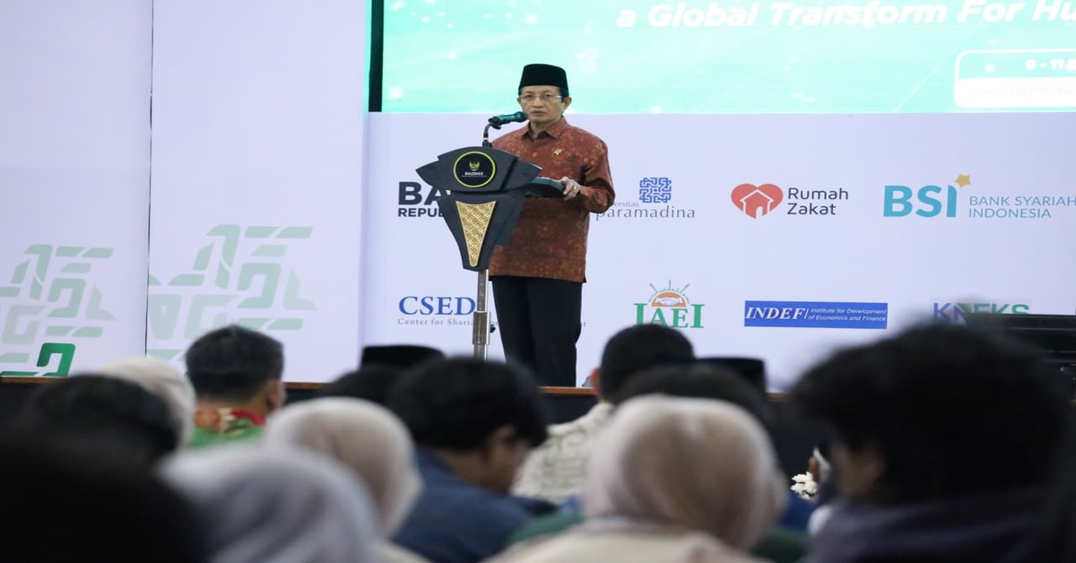 Menteri Agama Nasaruddin Umar 9th ICONZ International Conference of Zakat di UIN Syarif Hidayatullah, Jakarta, Rabu (10/12/2025).