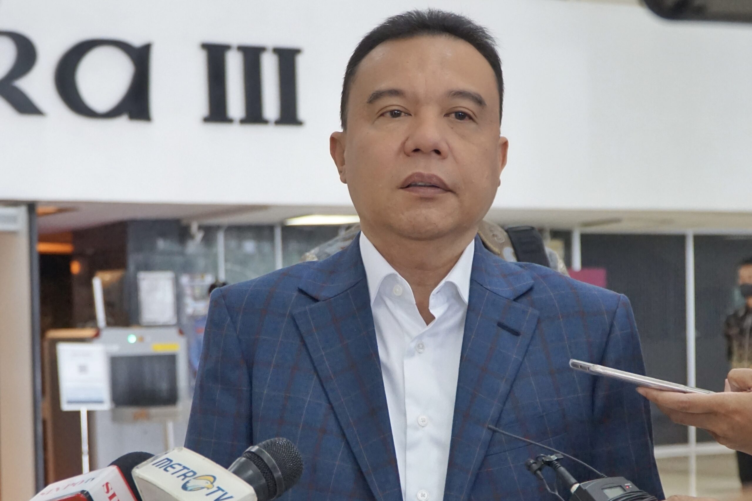 Wakil Ketua DPR RI Sufmi Dasco Ahmad di kompleks parlemen