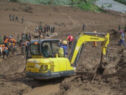 Kementerian PU Respons Cepat Bencana Longsor di Cisarua, Kerahkan Alat Berat dan Sarana Air Bersih Bagi Pengungsi