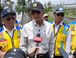Menteri PU Pastikan Dukungan Penuh Proses Evakuasi Korban Longsor di Cisarua