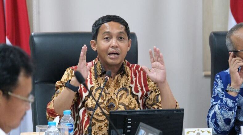 Menteri Kehutanan (Menhut) Raja Juli Antoni